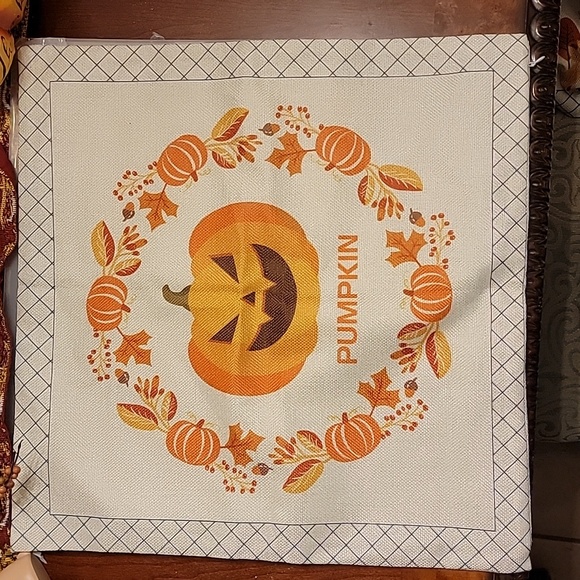 4 PCS FALL PILLOWCASE - Picture 6 of 12